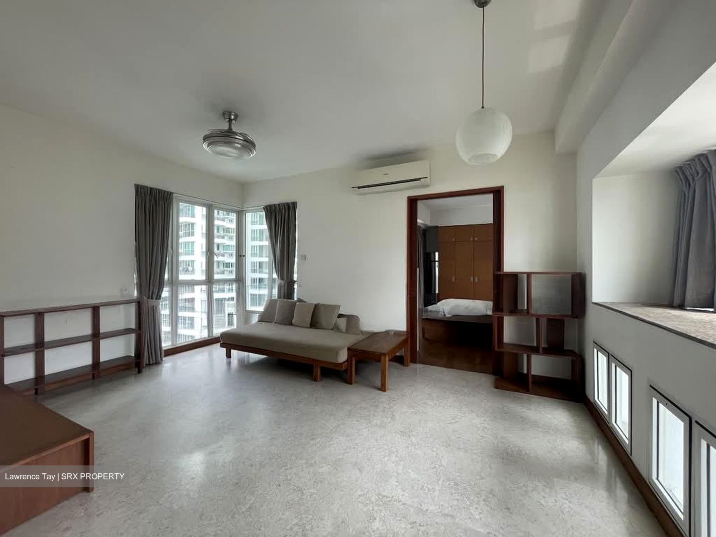 Cote D'Azur (D15), Condominium #561020461